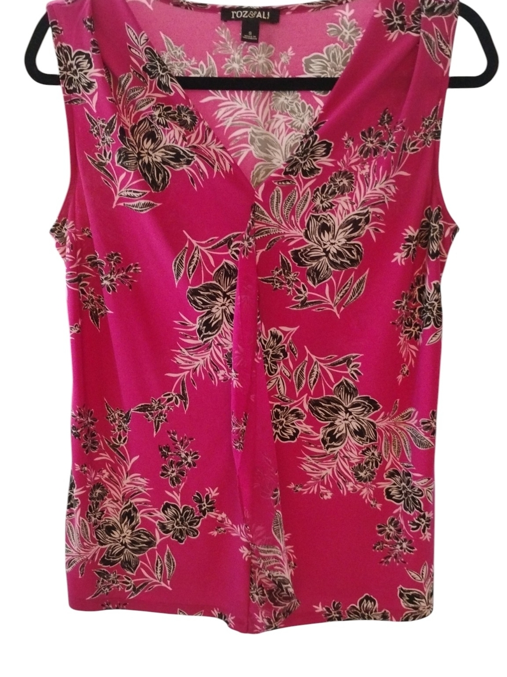 Roz & Ali Hot Pink Floral V-Neck Sleeveless Top